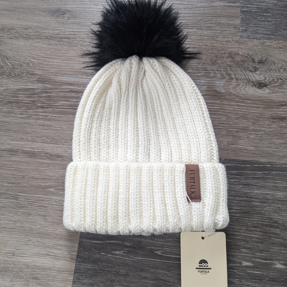Accessories - 3/$20 Winter hat